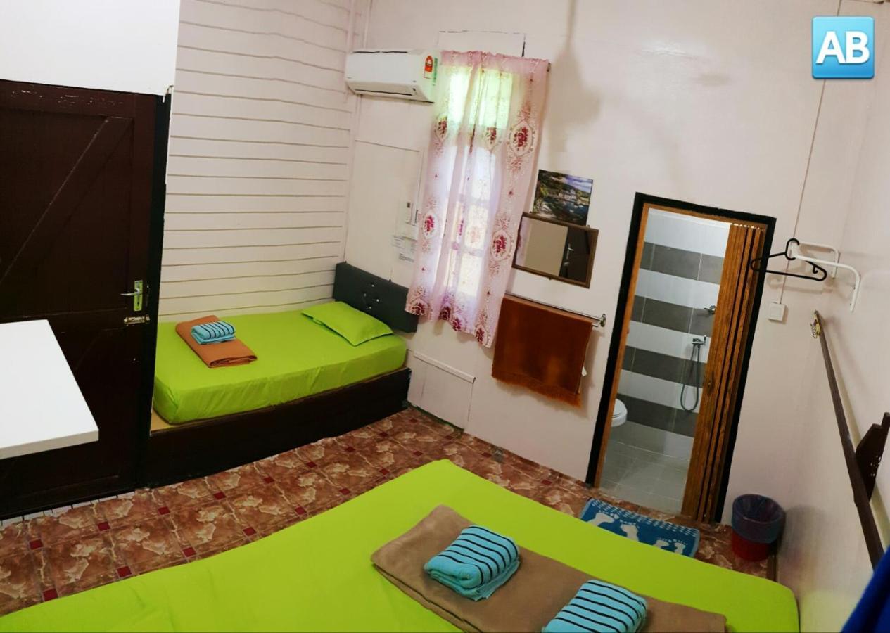 Perhentian Ab Guest House Kampong Pasir Hantu Exteriör bild